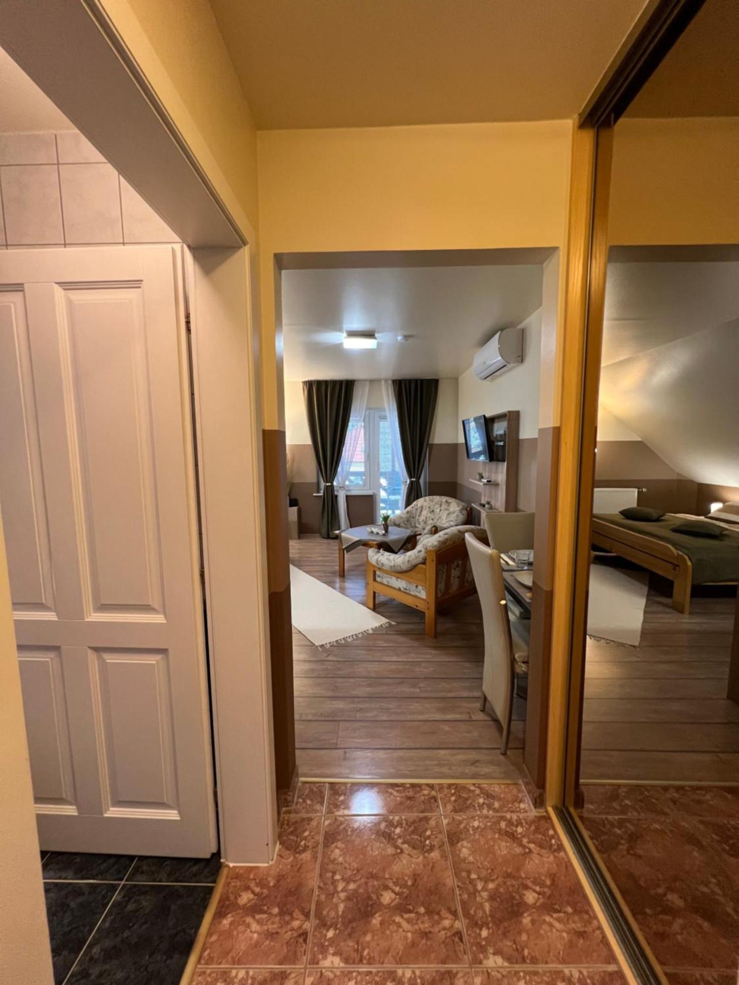 Appartamento Holler Vendeghaz Bük Esterno foto