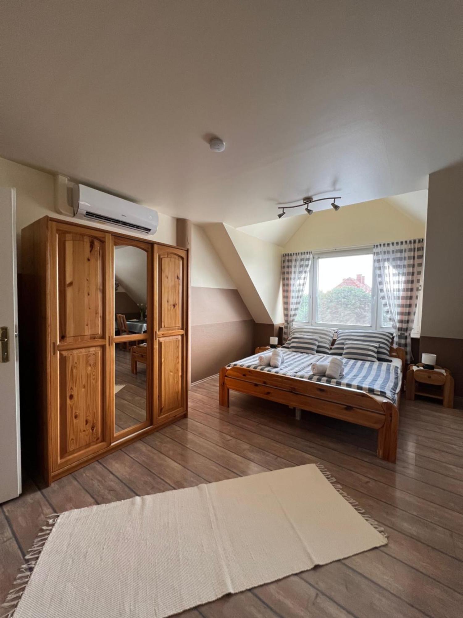 Appartamento Holler Vendeghaz Bük Esterno foto